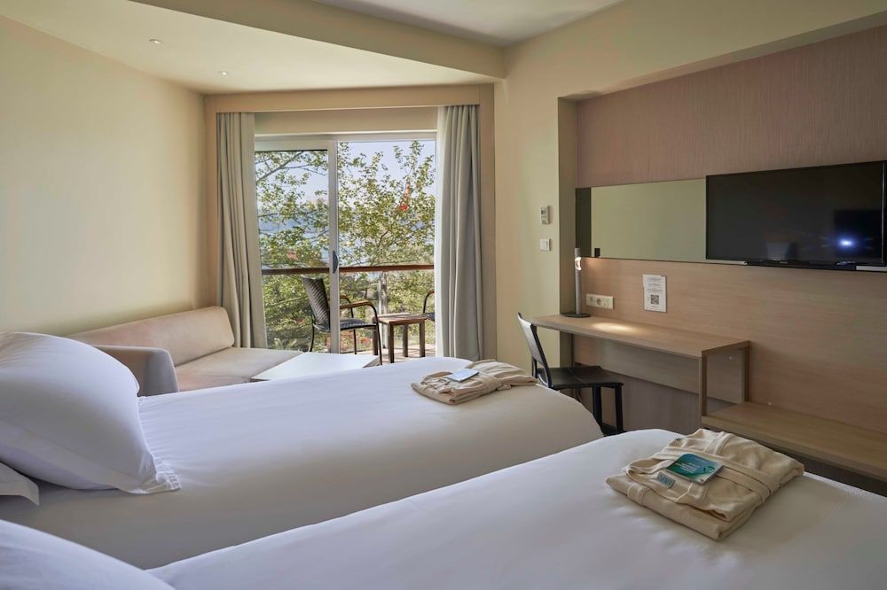 Richmond Nua Wellness Spa - Adult Only 2
