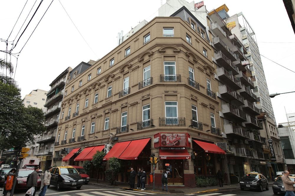 Europlaza Hotel & Suites 1