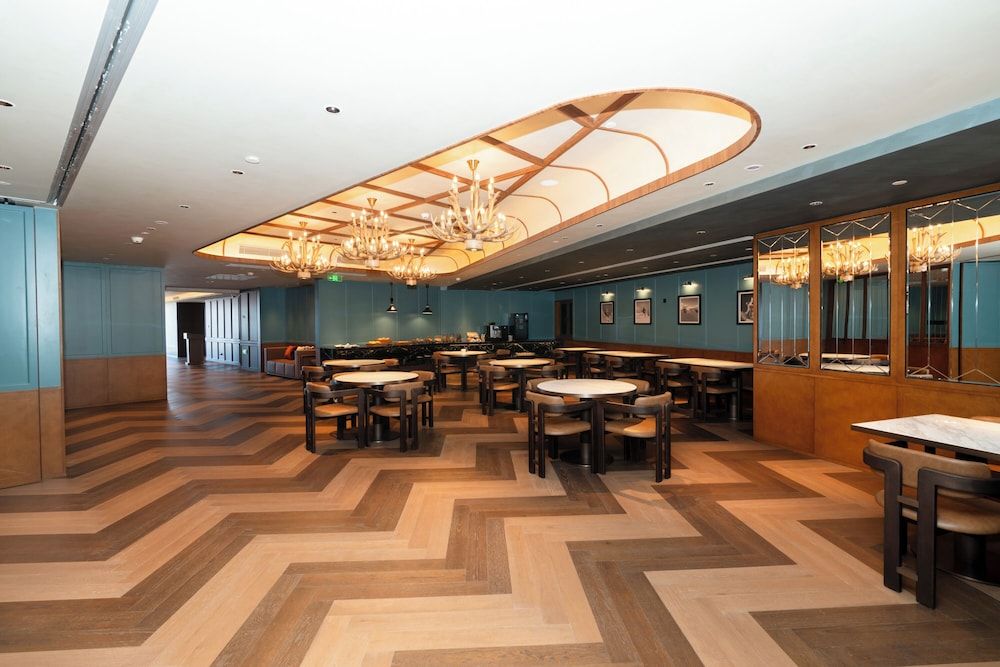 Vignette Collection Shanghai Snow World Hotel by IHG 2