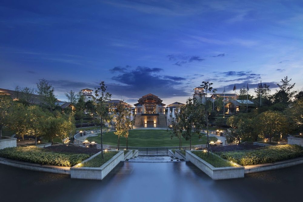 Hilton Wuhan Optics Valley 1