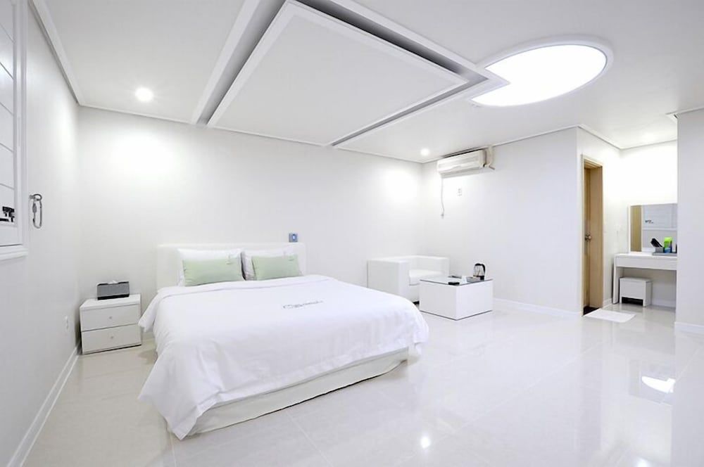 Big Apple Motel 1