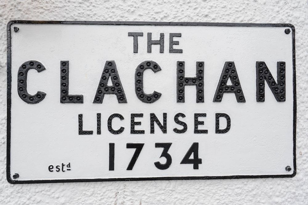 The Clachan Inn 1