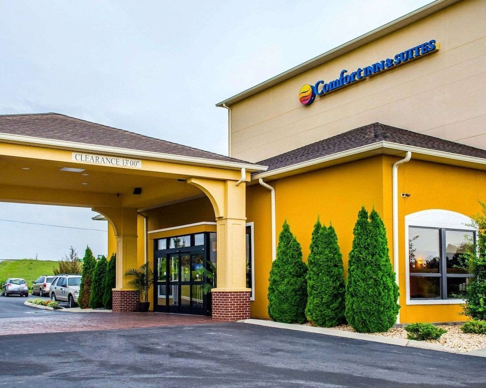 Comfort Inn & Suites Franklin East 1