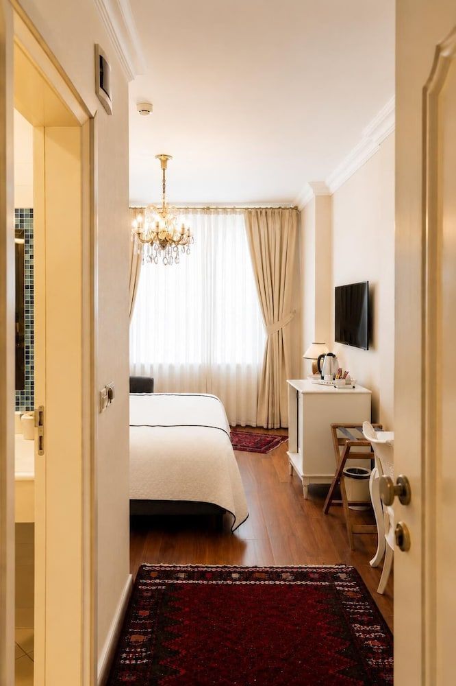 Sarı Konak Hotel Sultanahmet 1