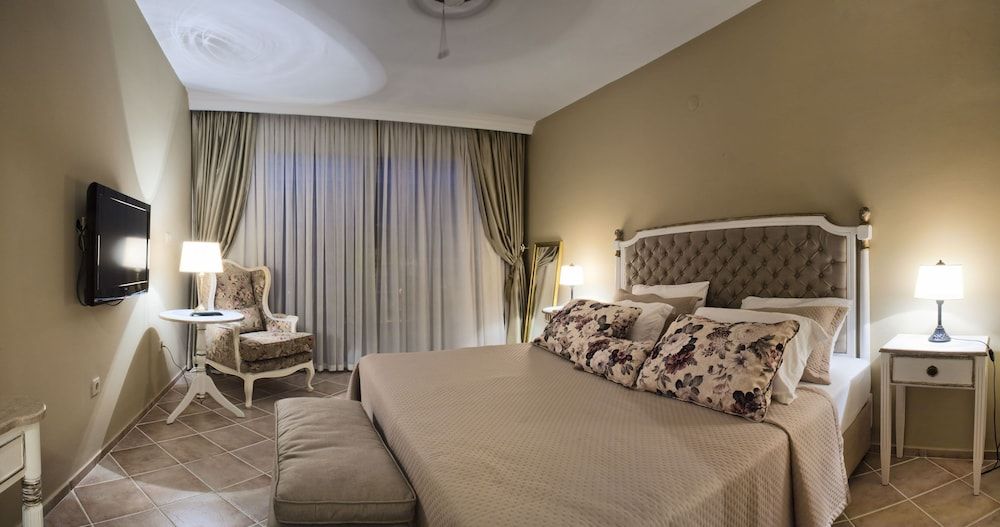 Hotel Carina 2