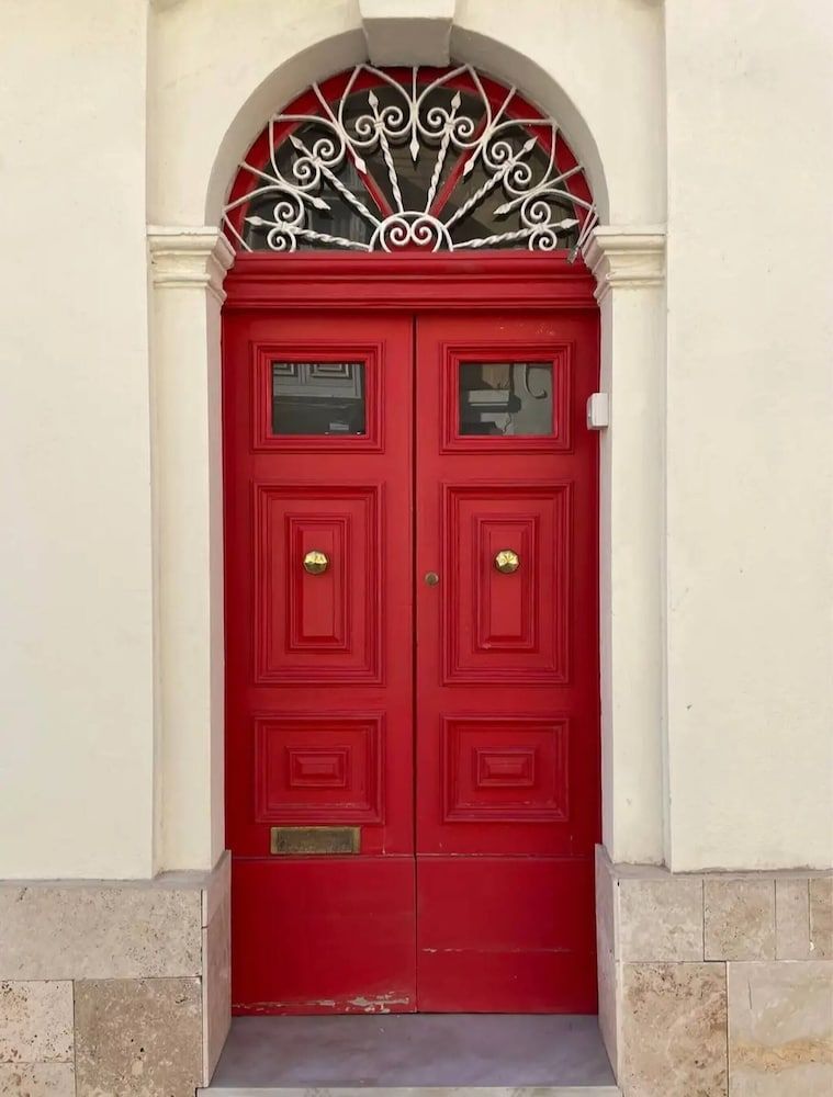 RUWTS Malta Central Apartment 1