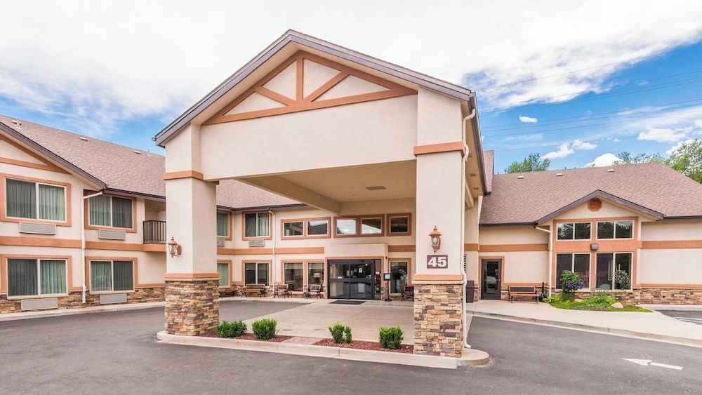Manitou Pikes Peak Hotel 1