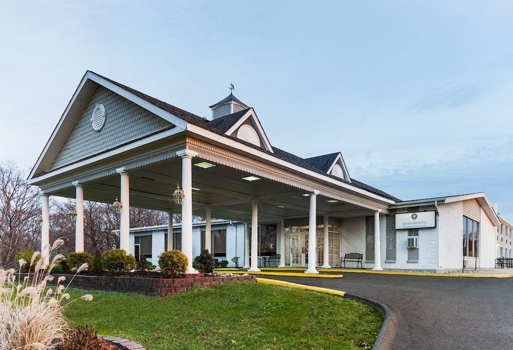 The Kenilworth Hotel - Airport West 1