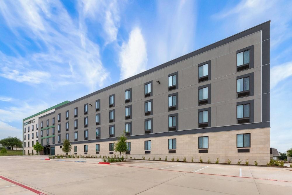 ECHO Suties Extended Stay by Wyndham Austin Round Rock 1