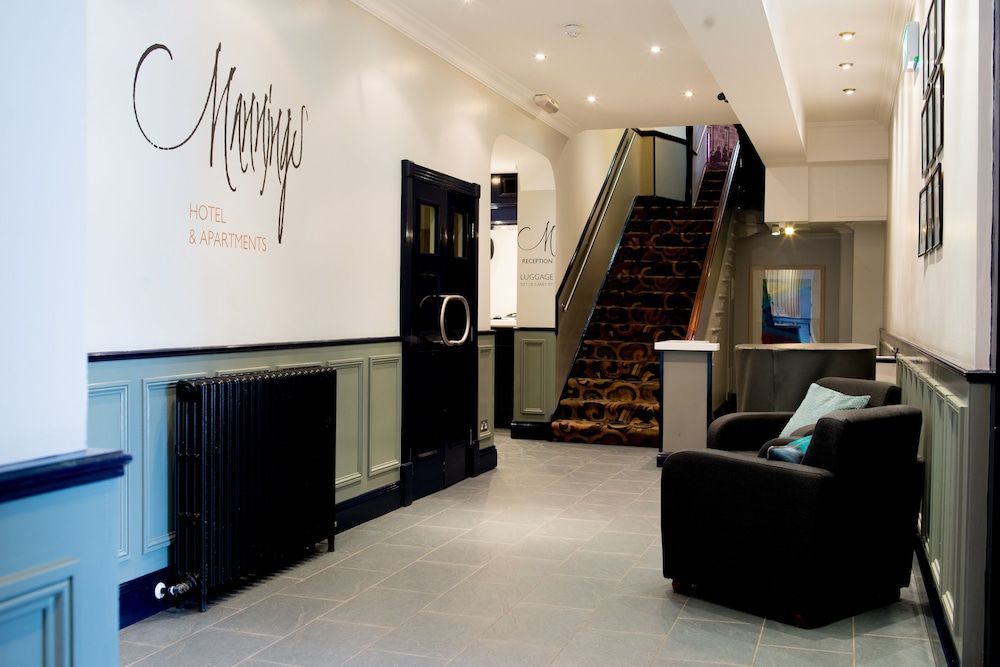 Mannings Hotel 2