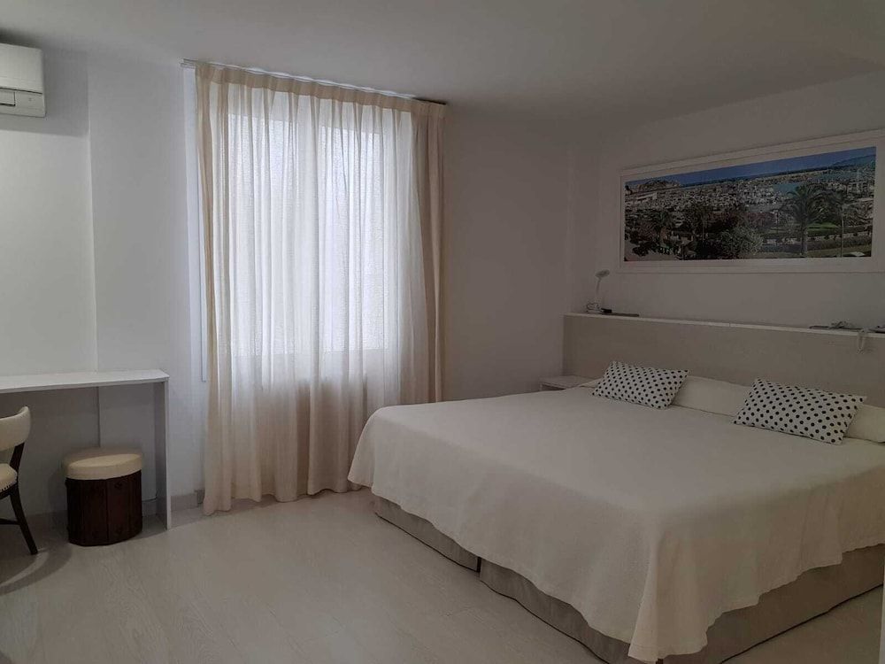 Hotel Santa Anna 1