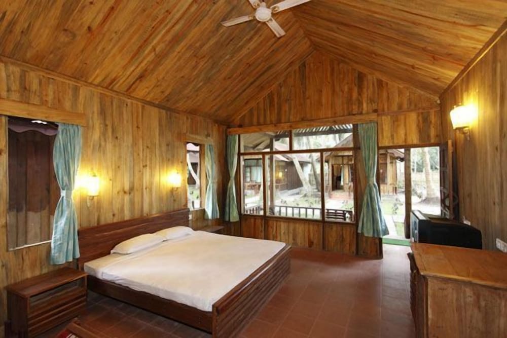 Symphony Palms Beach Resort And Spa 2