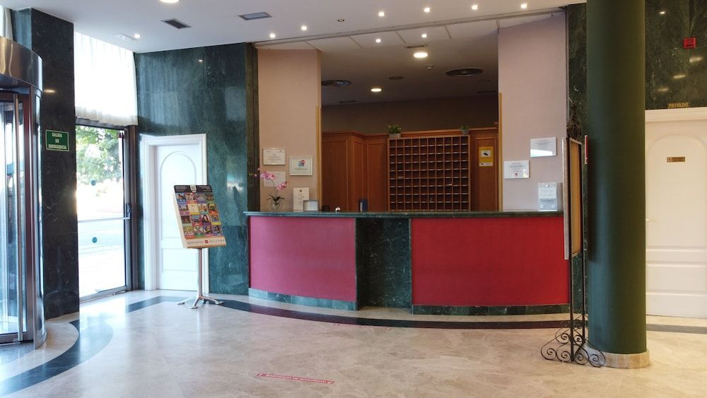 Hotel Madrid Parla 2