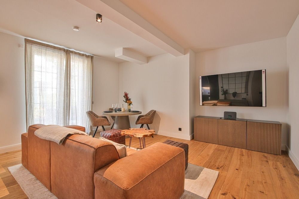 Aeronaut Suites powered by Pearl1 2
