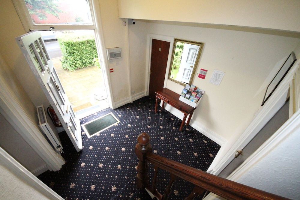 Avalon Guest House 2