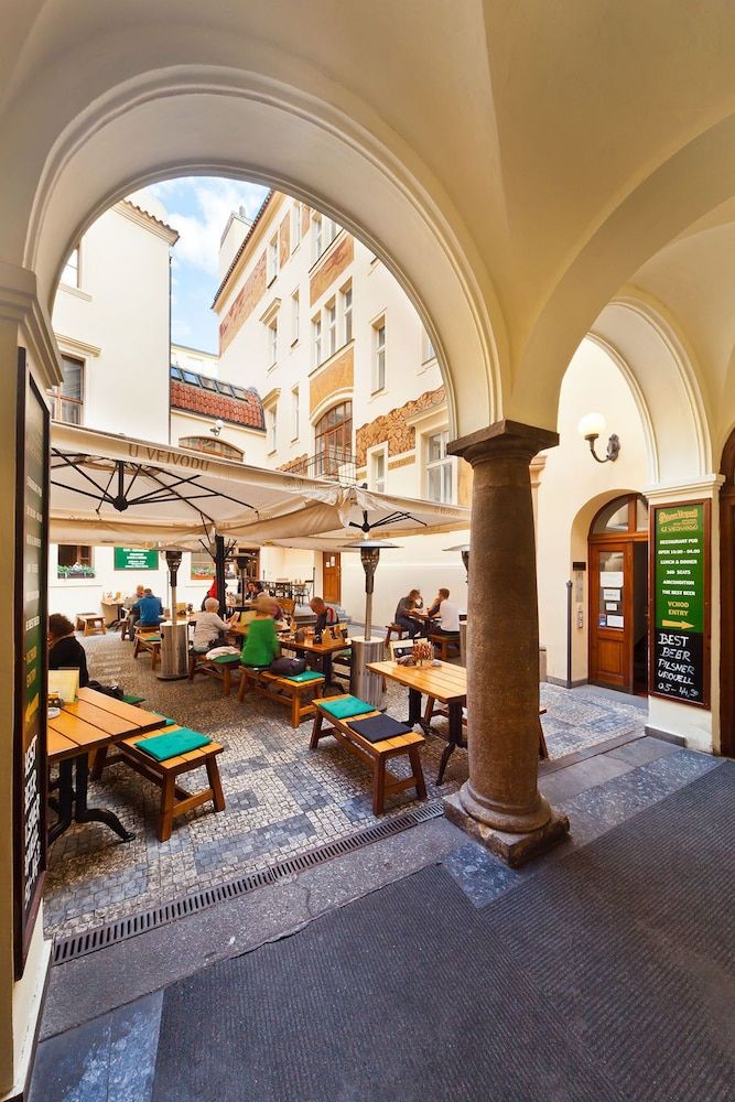 Residence u Vejvodů 1