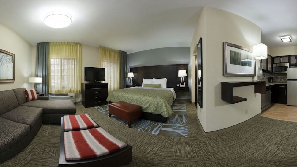 Staybridge Suites HOUSTON STAFFORD - SUGAR LAND by IHG 2