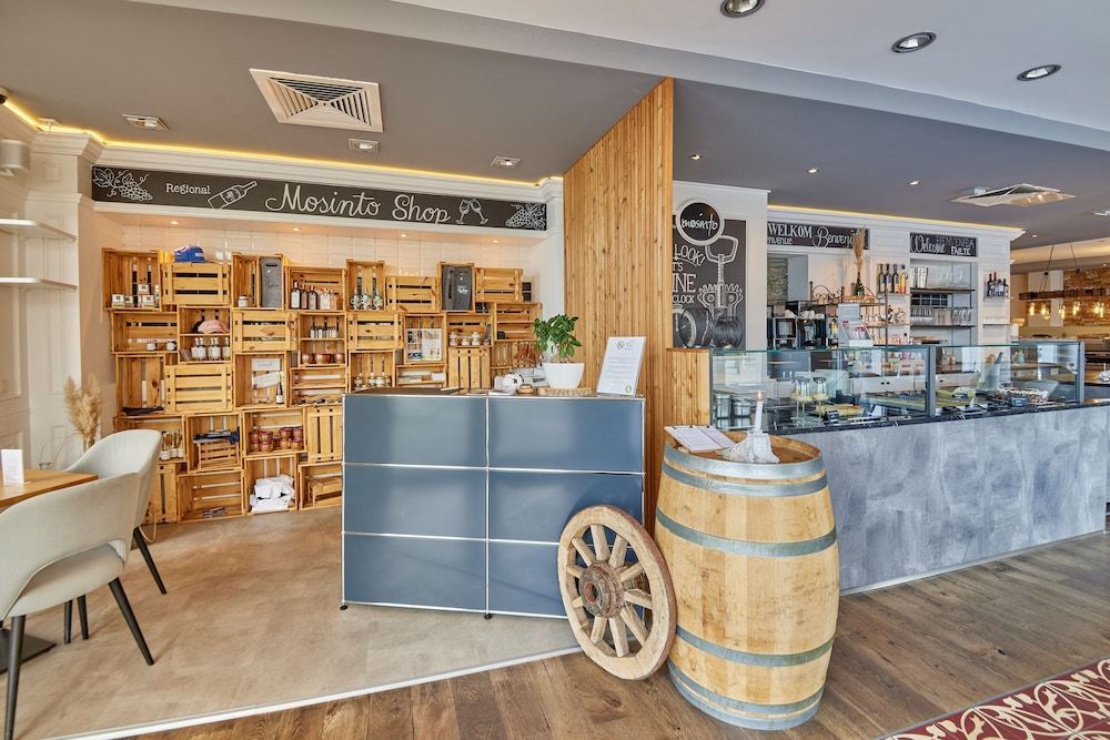 Moselhotel Römischer Kaiser `Staffuntil5pm`EarlyBirdBreakfast`CityParking 1