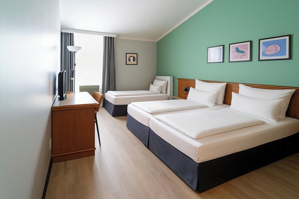 Garner Hotel Munich - Messe by IHG 2