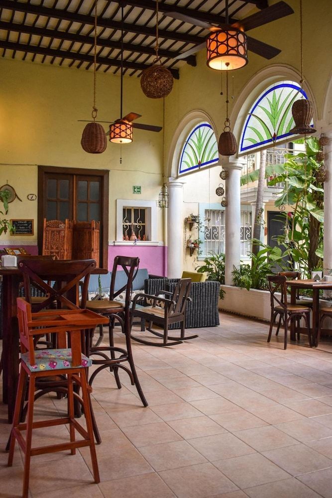 Hotel Santa Ana 1