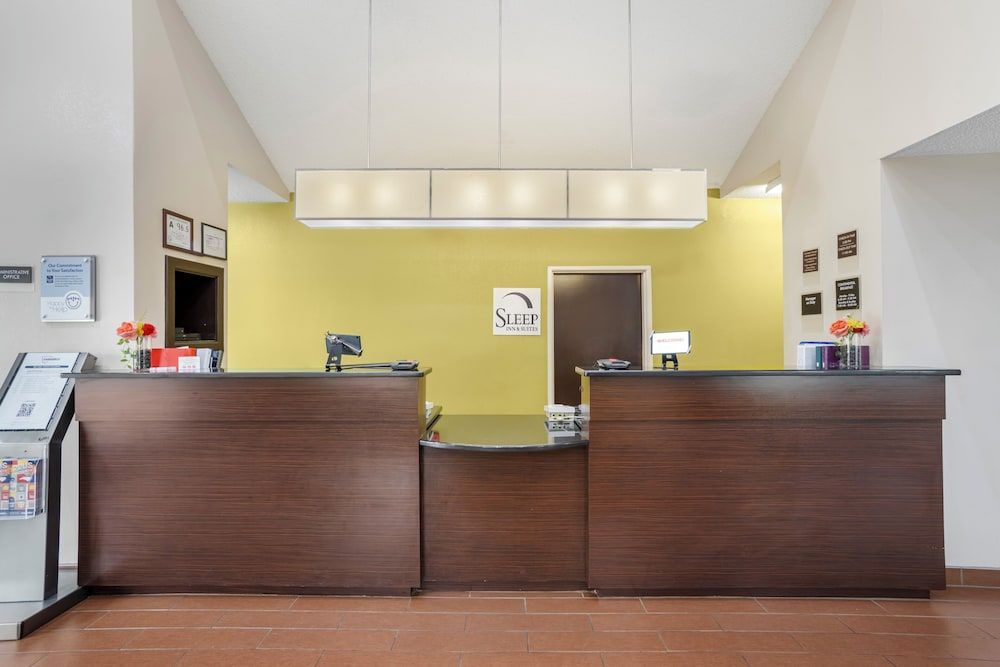 Sleep Inn & Suites at Concord Mills 2