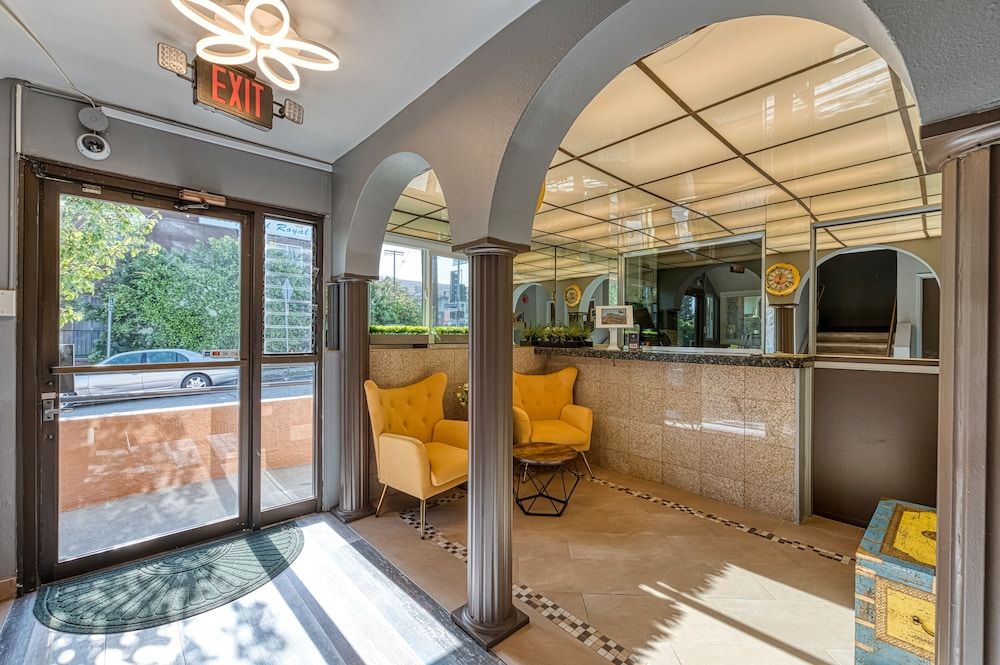 La Mirage Inn - Hollywood 2