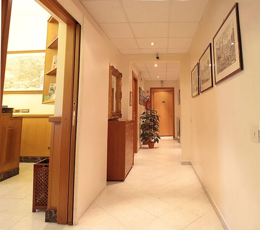 Hotel Euro Quiris 1
