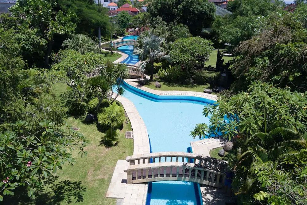 The Cakra Hotel 1