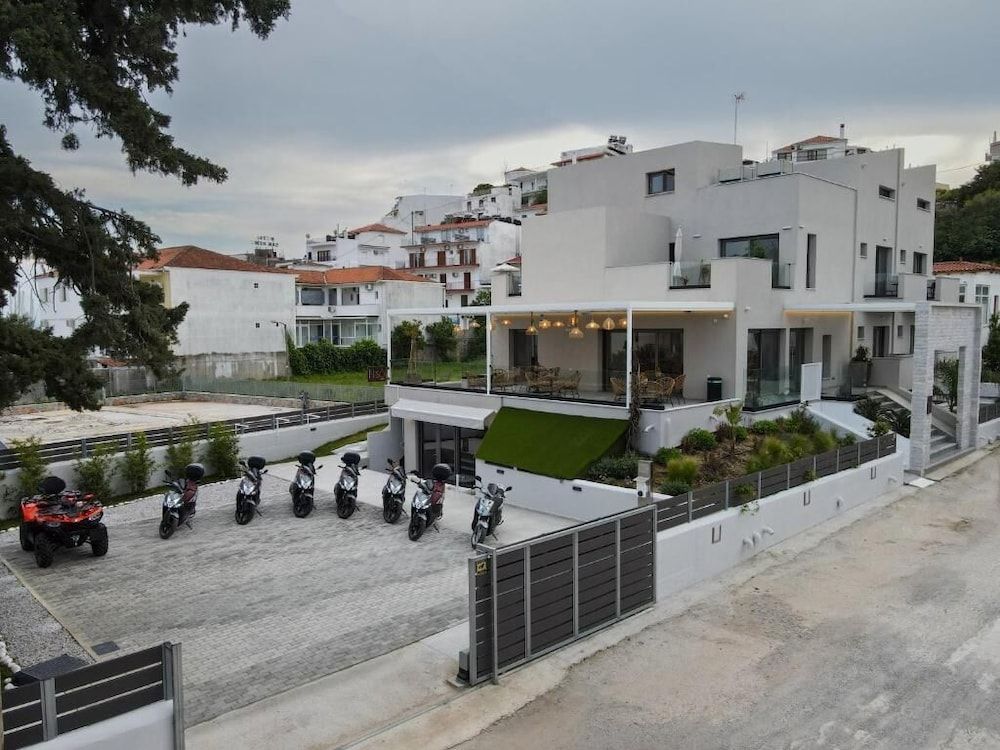 Niso Skiathos 1