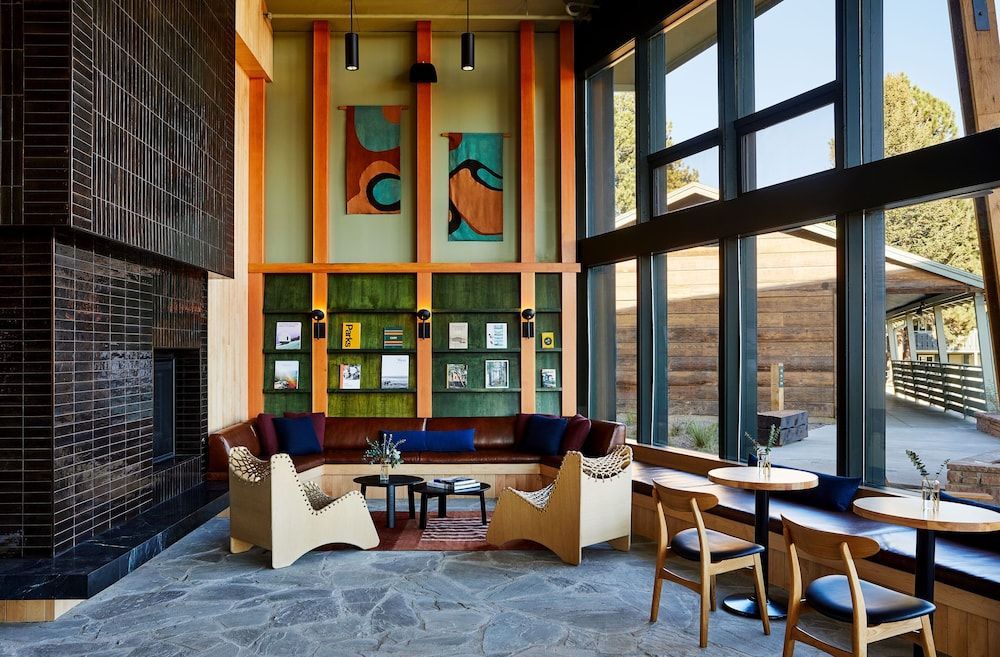 Trailhead Lodge 1