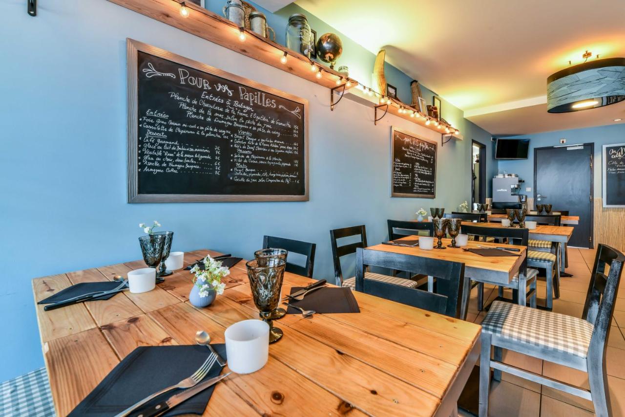 Logis Hôtel & Restaurant La Villa Bleue 2