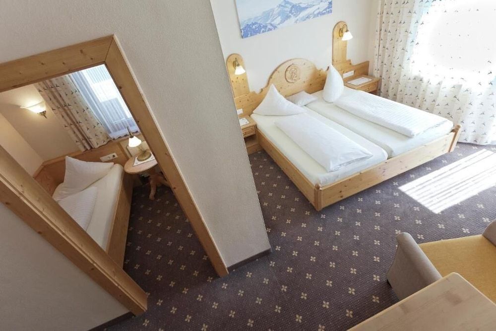 Hotel Garni Rifflsee 2