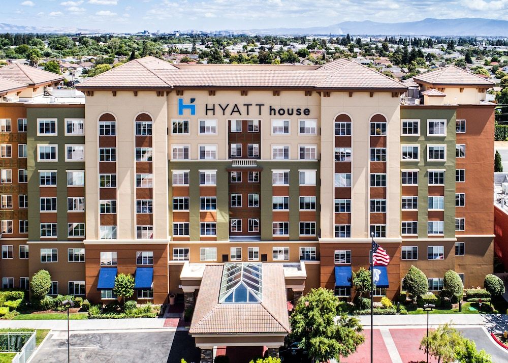 Hyatt House Santa Clara 1