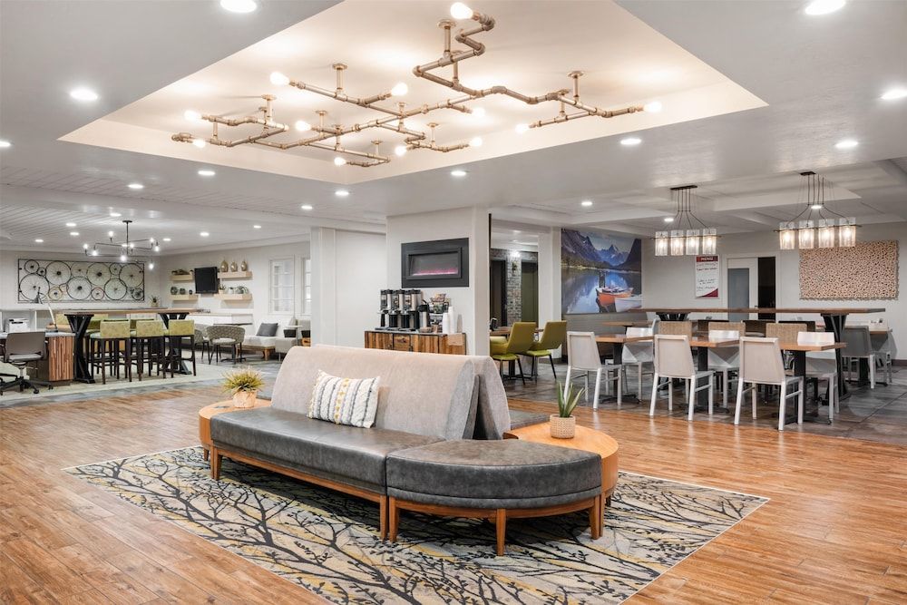 Best Western Plus Grant Creek Inn 2