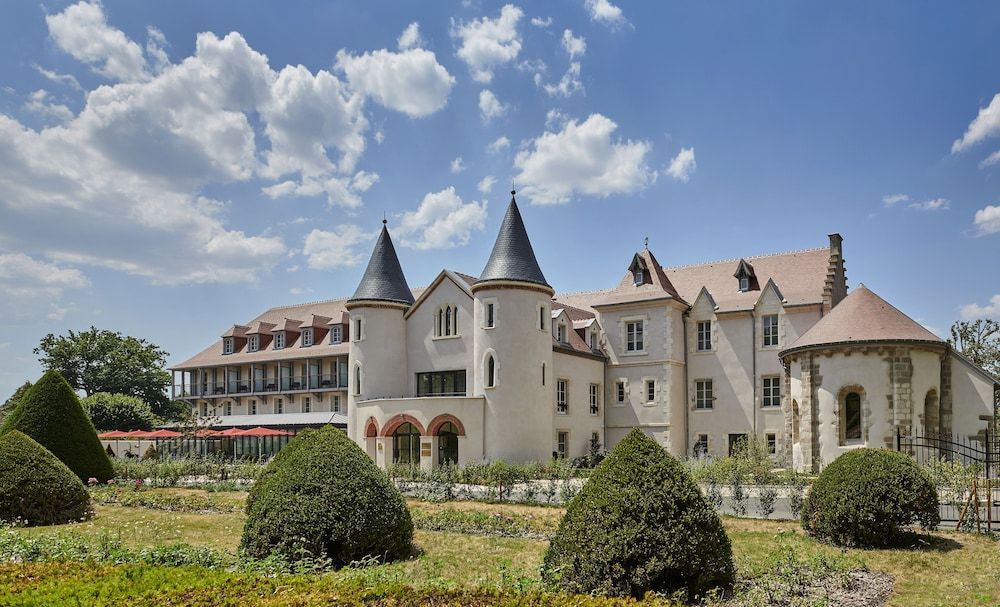 Château Saint-Jean, Relais & Châteaux 1