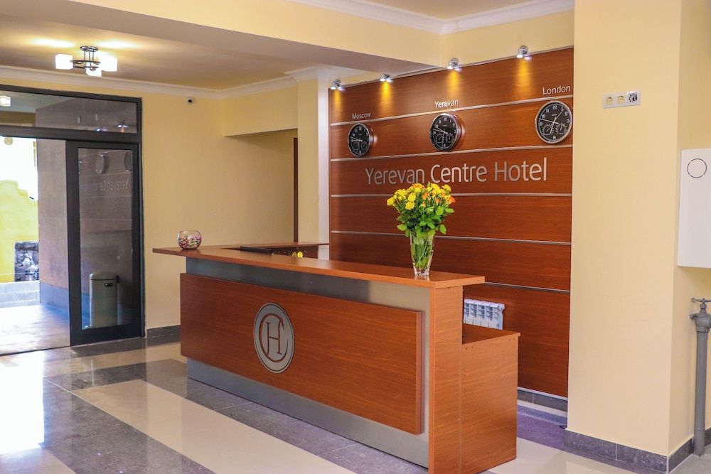 Yerevan Centre Hotel 1
