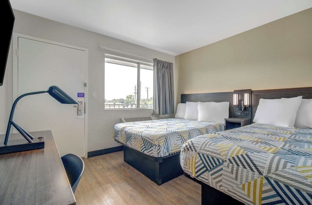 Motel 6 Venice, FL 2
