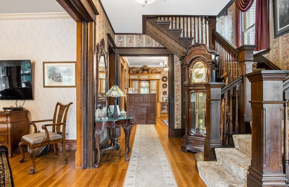Inn of Saugatuck 2