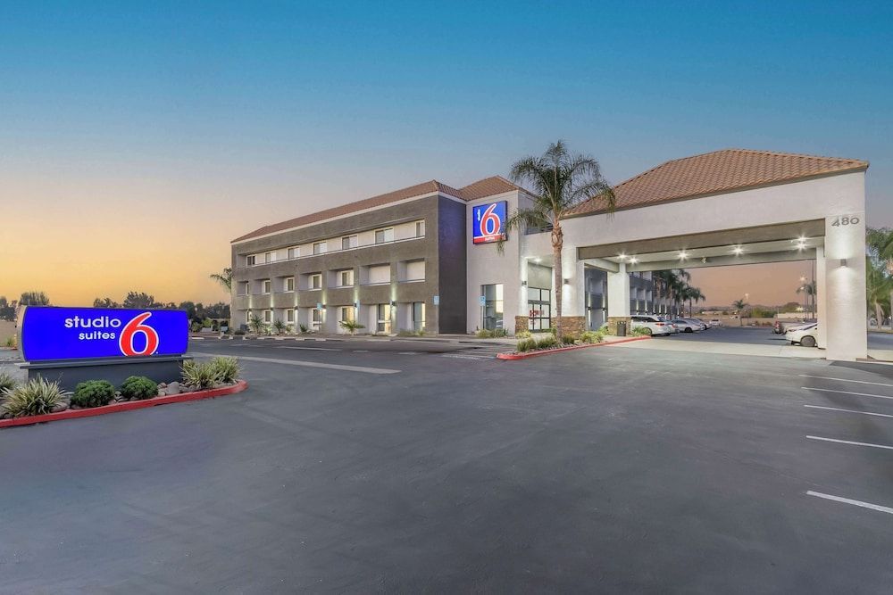 Studio 6 Suites Perris, CA 1