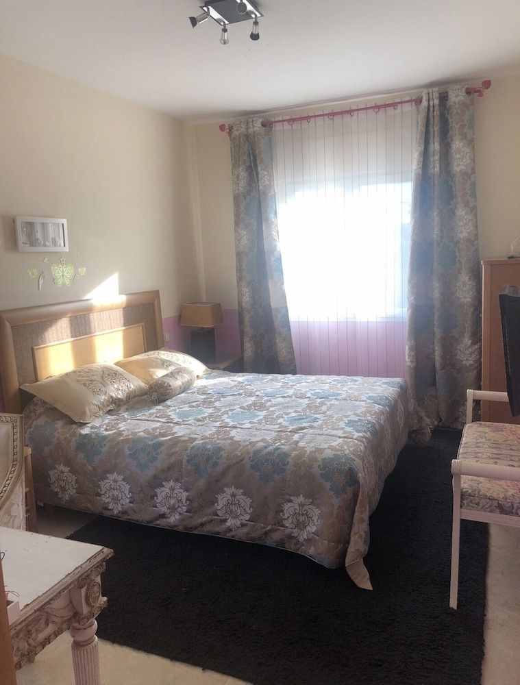 Boutique Guest Rooms 2