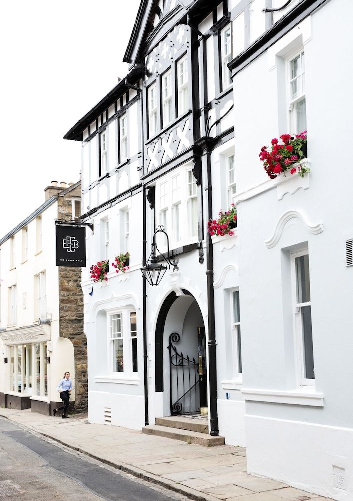 The Black Bull Inn 1