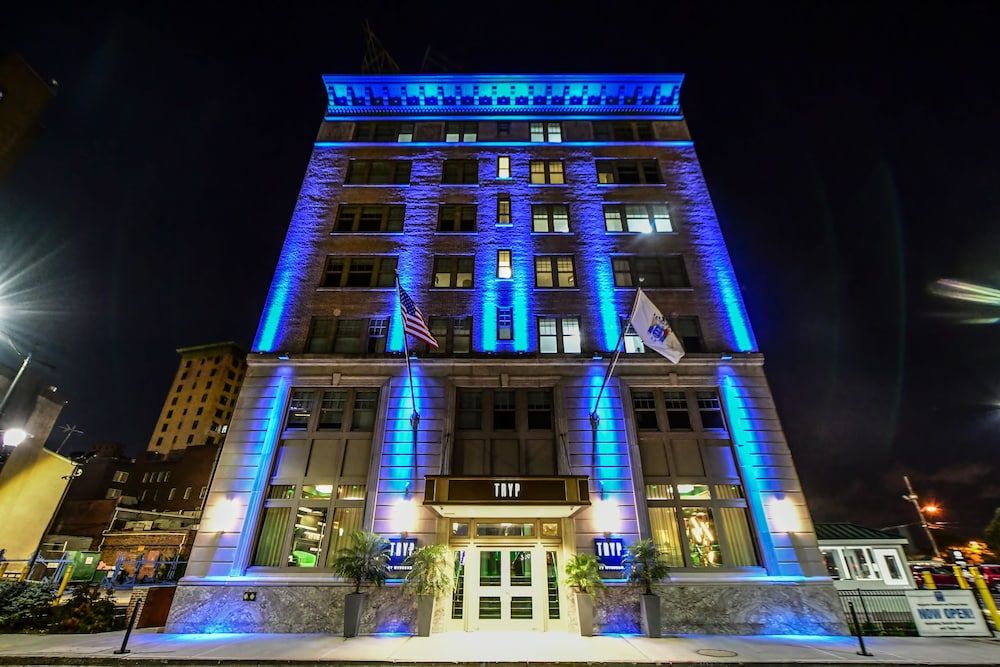 TRYP by Wyndham Newark Downtown 1