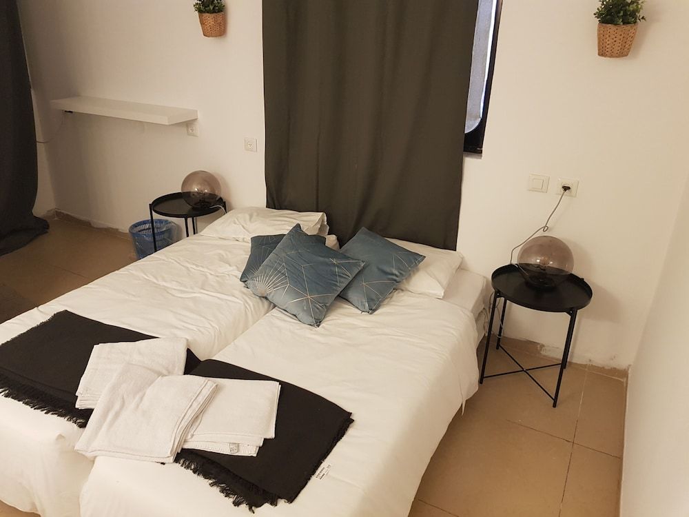 King Koresh Hotel 2