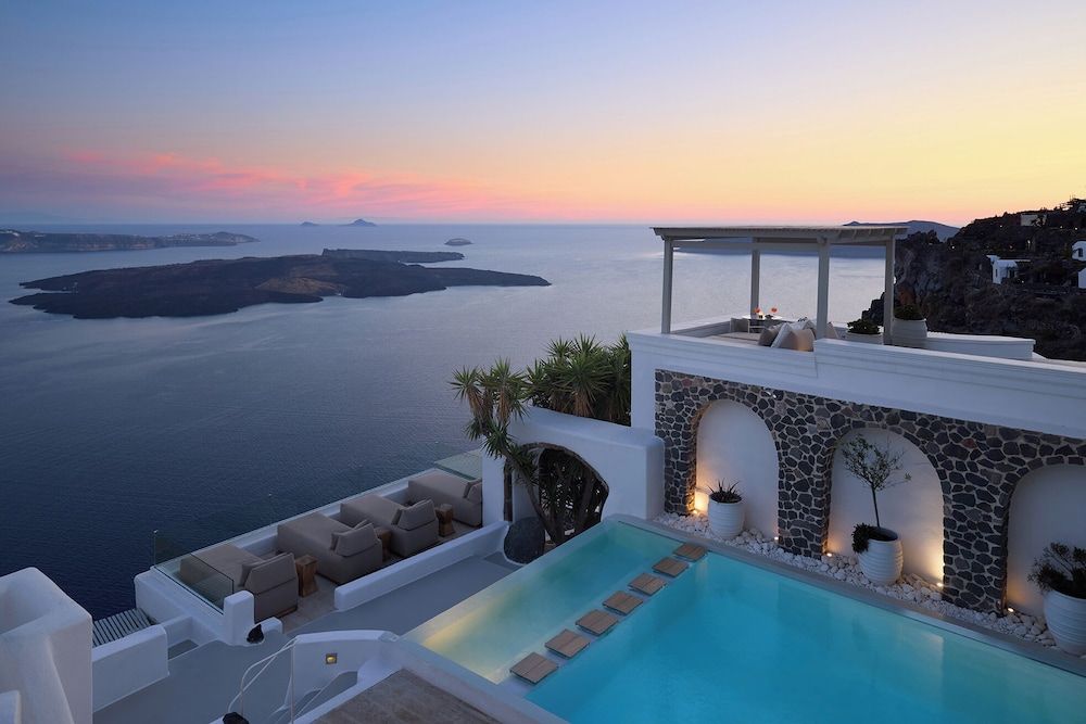 Iconic Santorini, a Boutique Cave Hotel by Sandglass 1