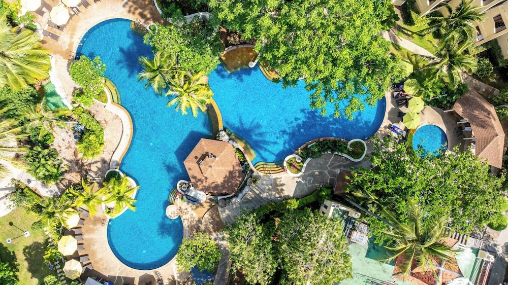 Horizon Karon Beach Resort & Spa 1