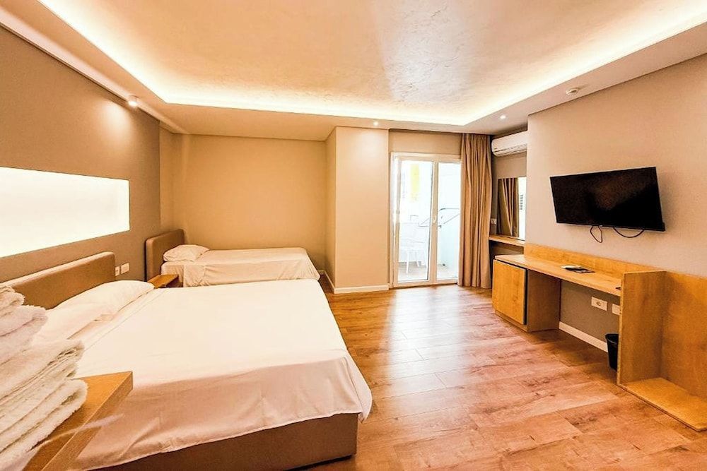 Zena Hotel 2