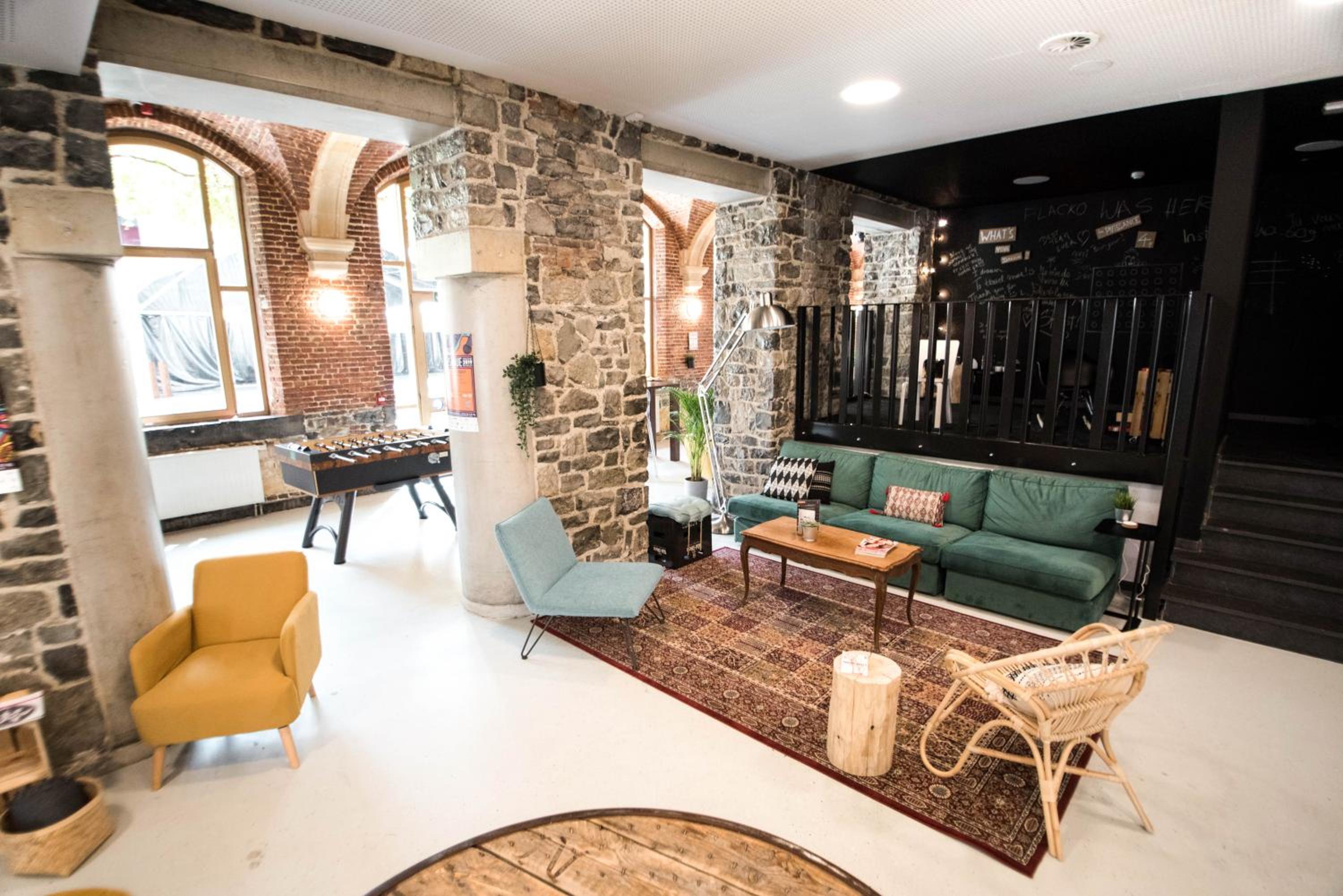HI Liège Hostel 1