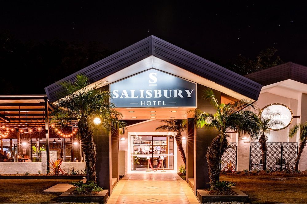 Salisbury Hotel Motel 1