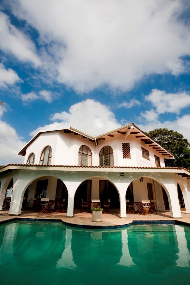 122 on Krantzview previously BizAfrika Guest Lodge 1