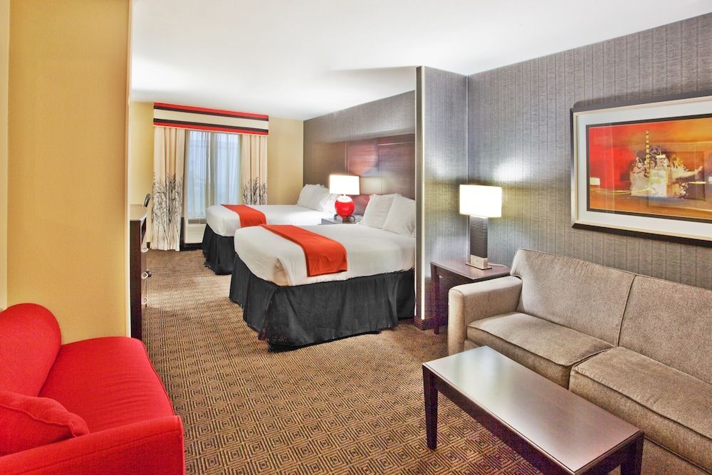 Holiday Inn Express & Suites ATLANTA-CUMMING by IHG 2